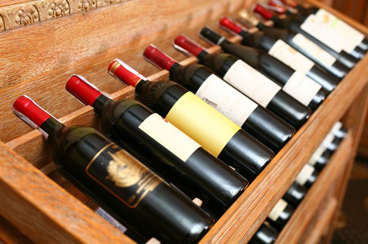 lava sa vacuum sealers wine vacuum seal header pick 750